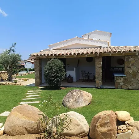 Vendégház Domu Speciosa Castiadas